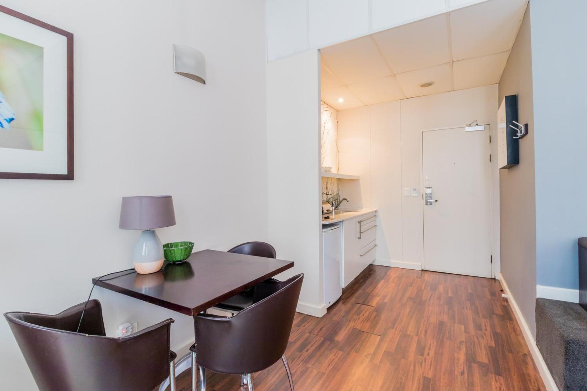 Appartement 1 Bedroom With Roof Views Le Cap
