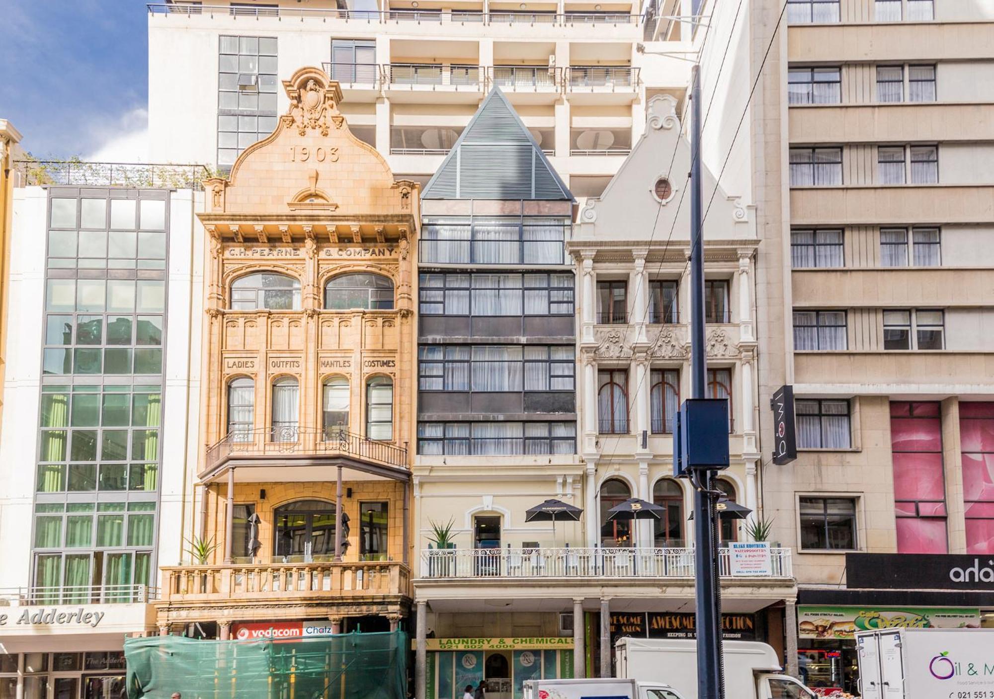 Apartment 1 Bedroom With Roof Views Cape Town